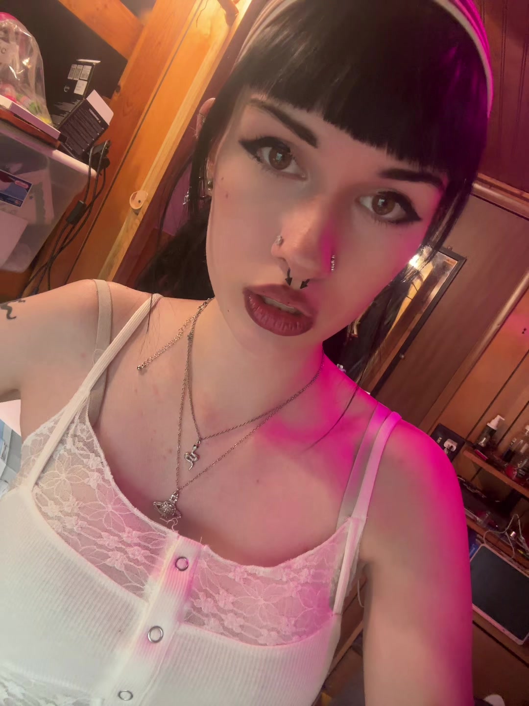 @ᴸⁱˡˡʸ