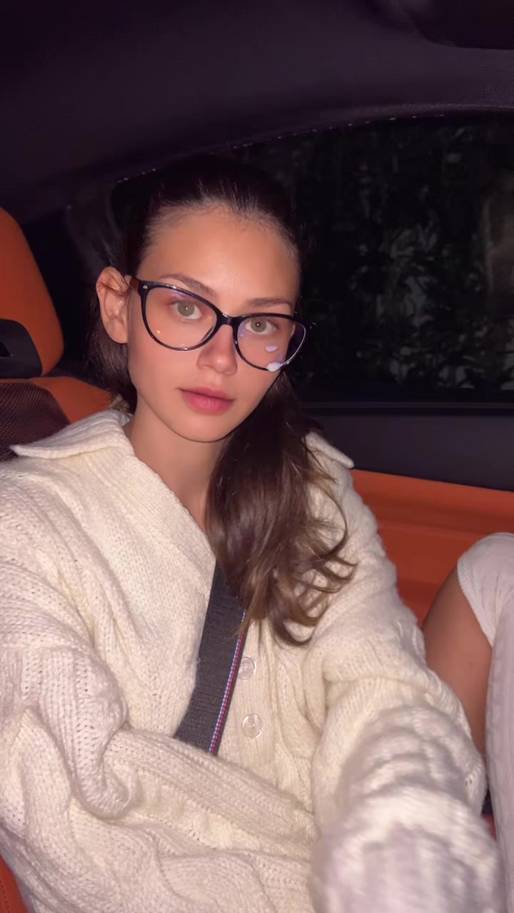 @Emilia