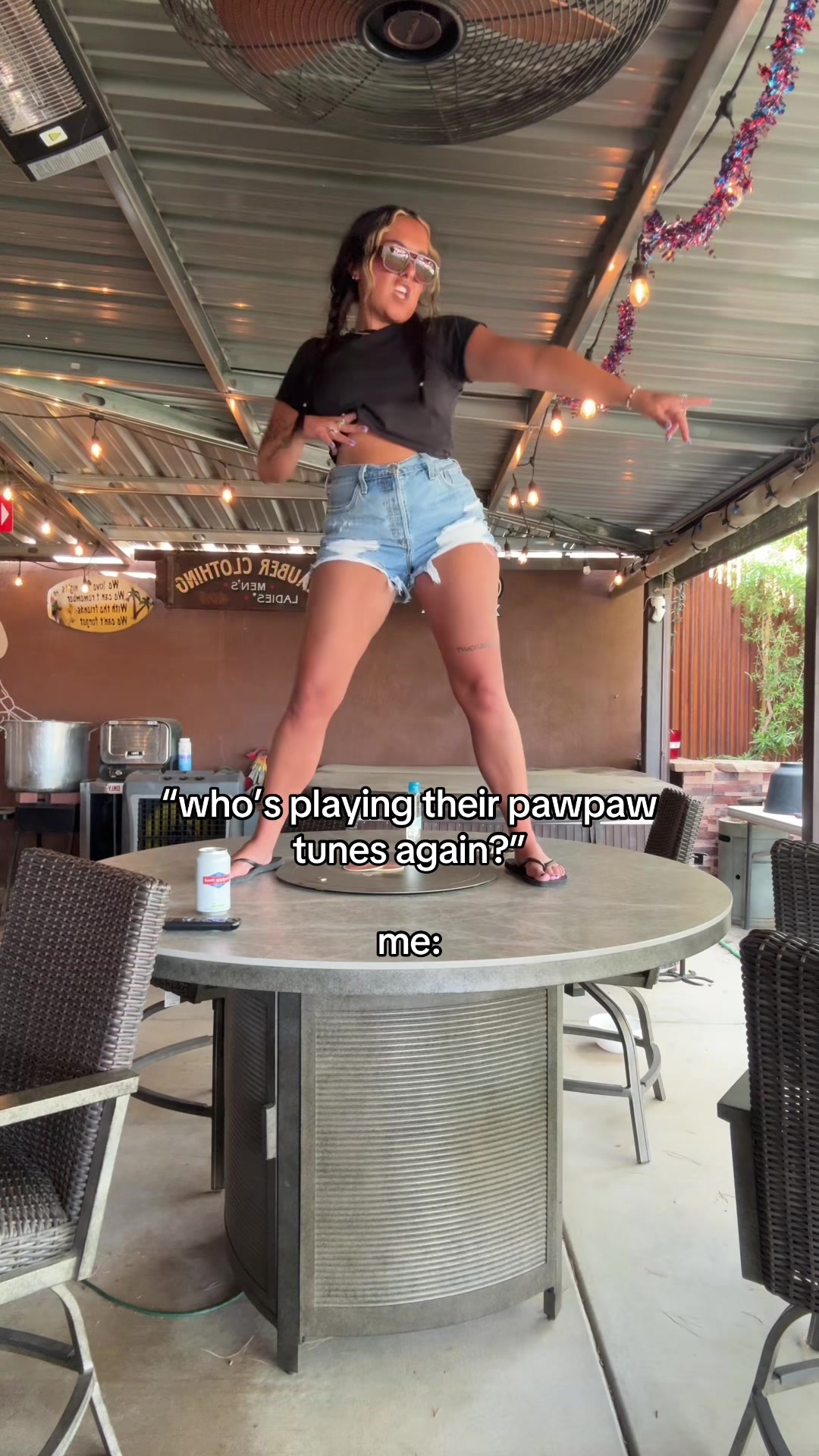 @pikivids_