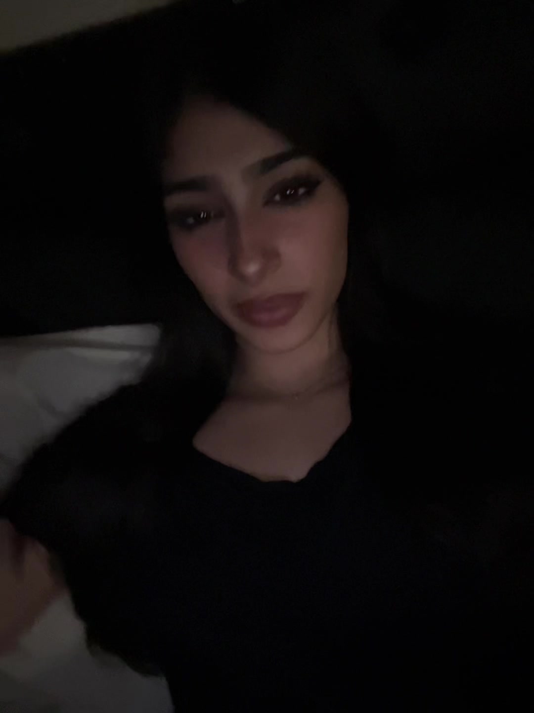 @️