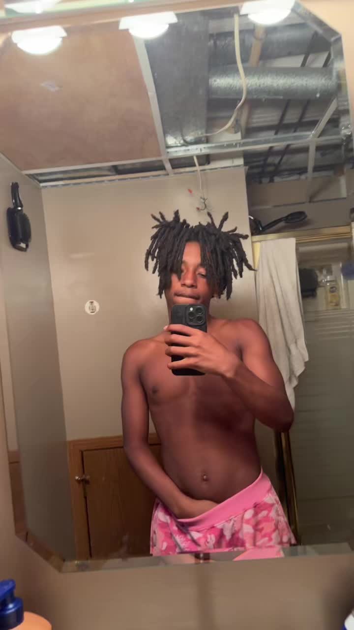 @thereallil3