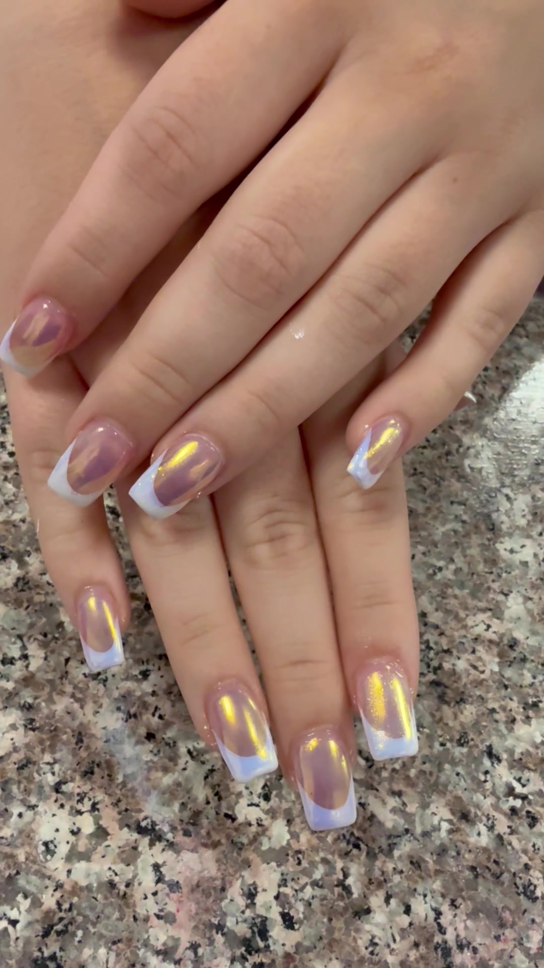 @Top Nails