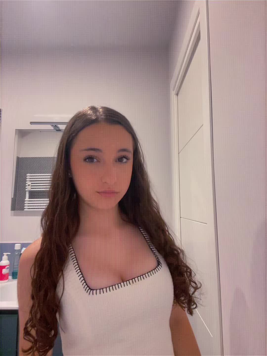 @𝑺𝑶𝑭𝑰𝑨