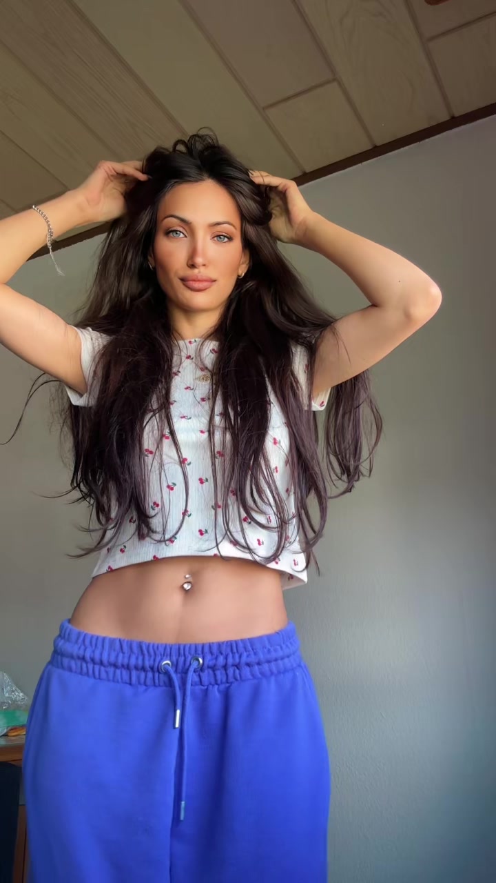 @Maria_Szabo