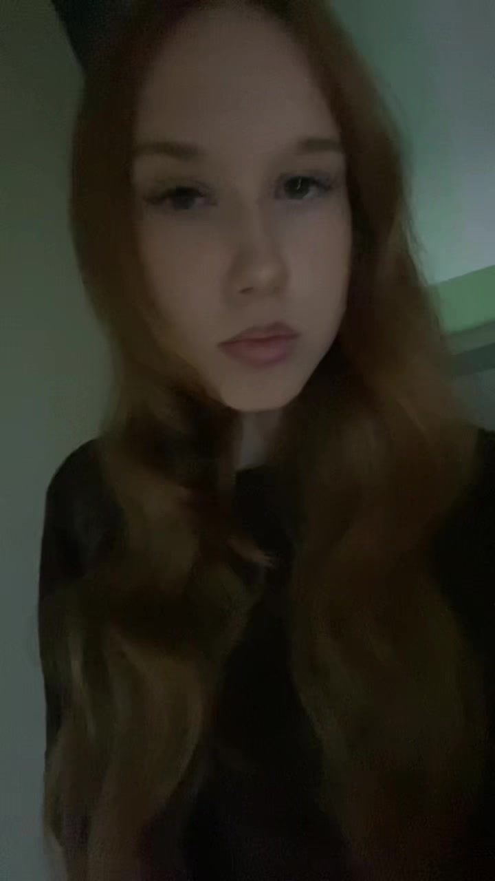 @клубничная
