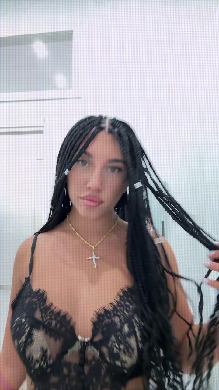@_Ale