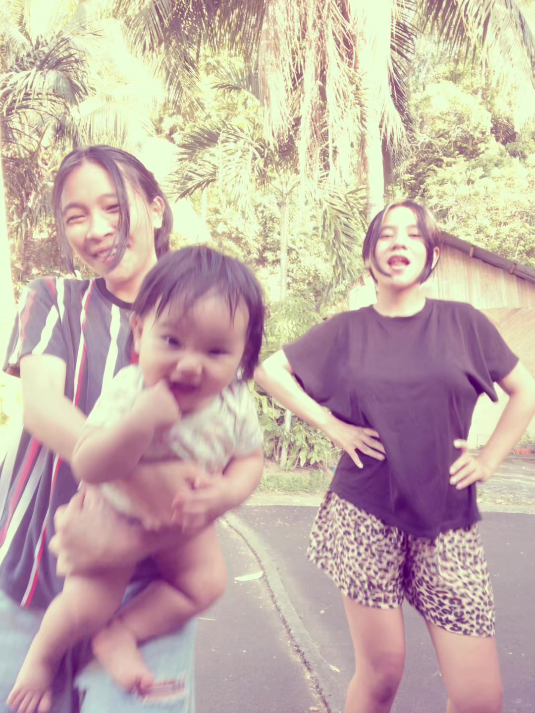 @MOM JULS