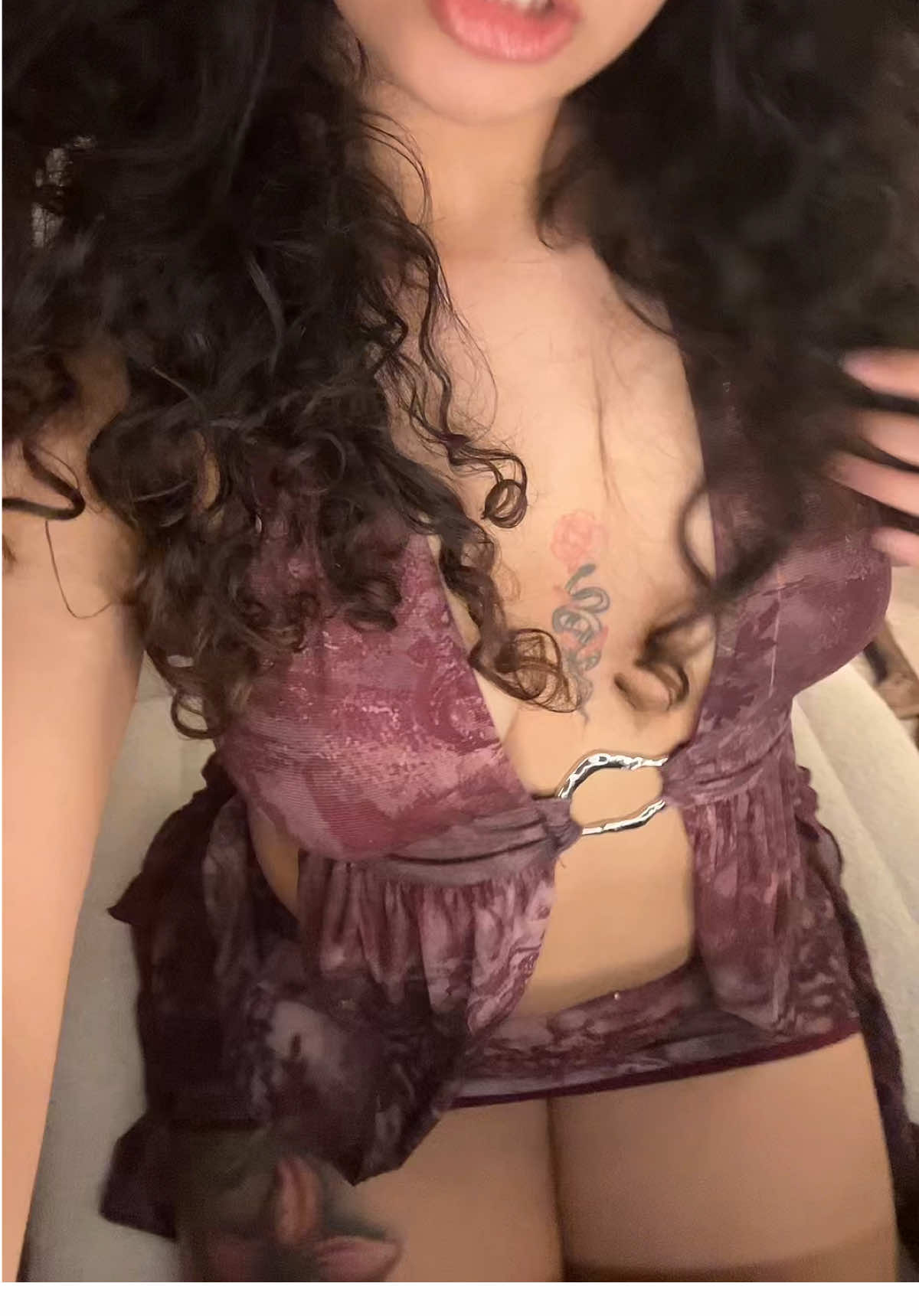 @Desi💋
