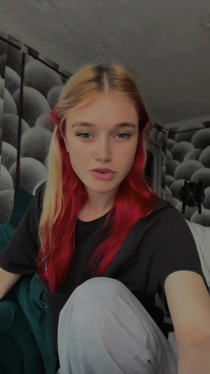 @Дашк💞