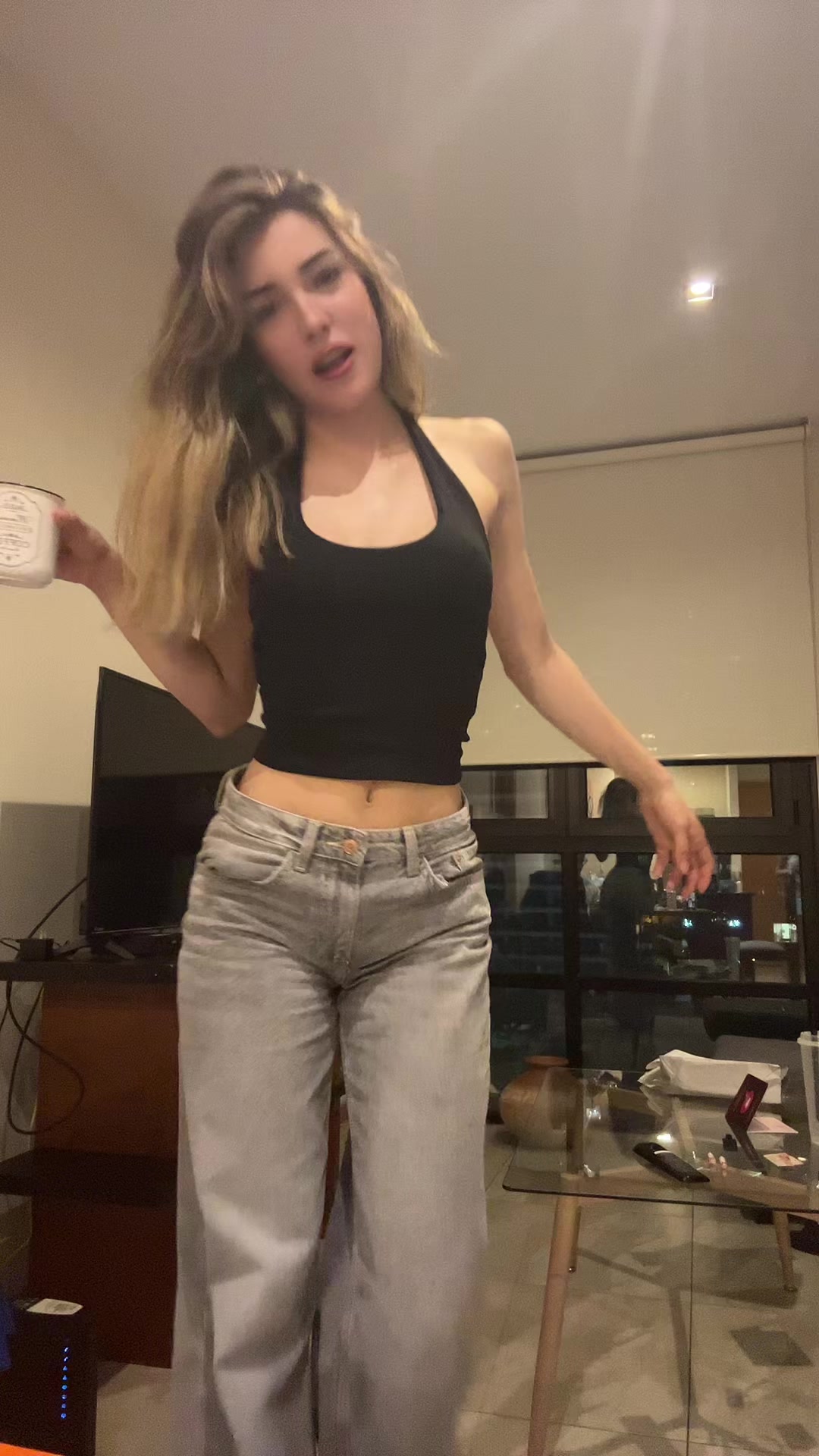 @Mónika