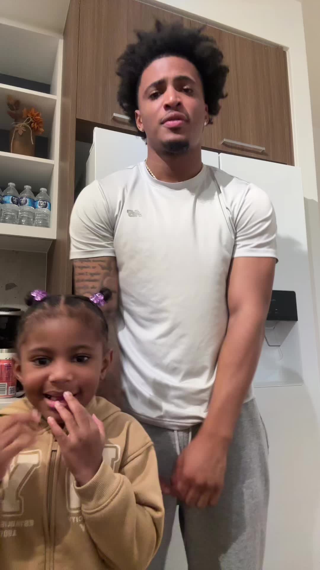 @Twinnio