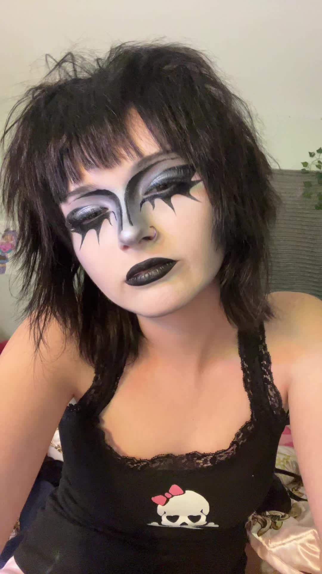 @emo