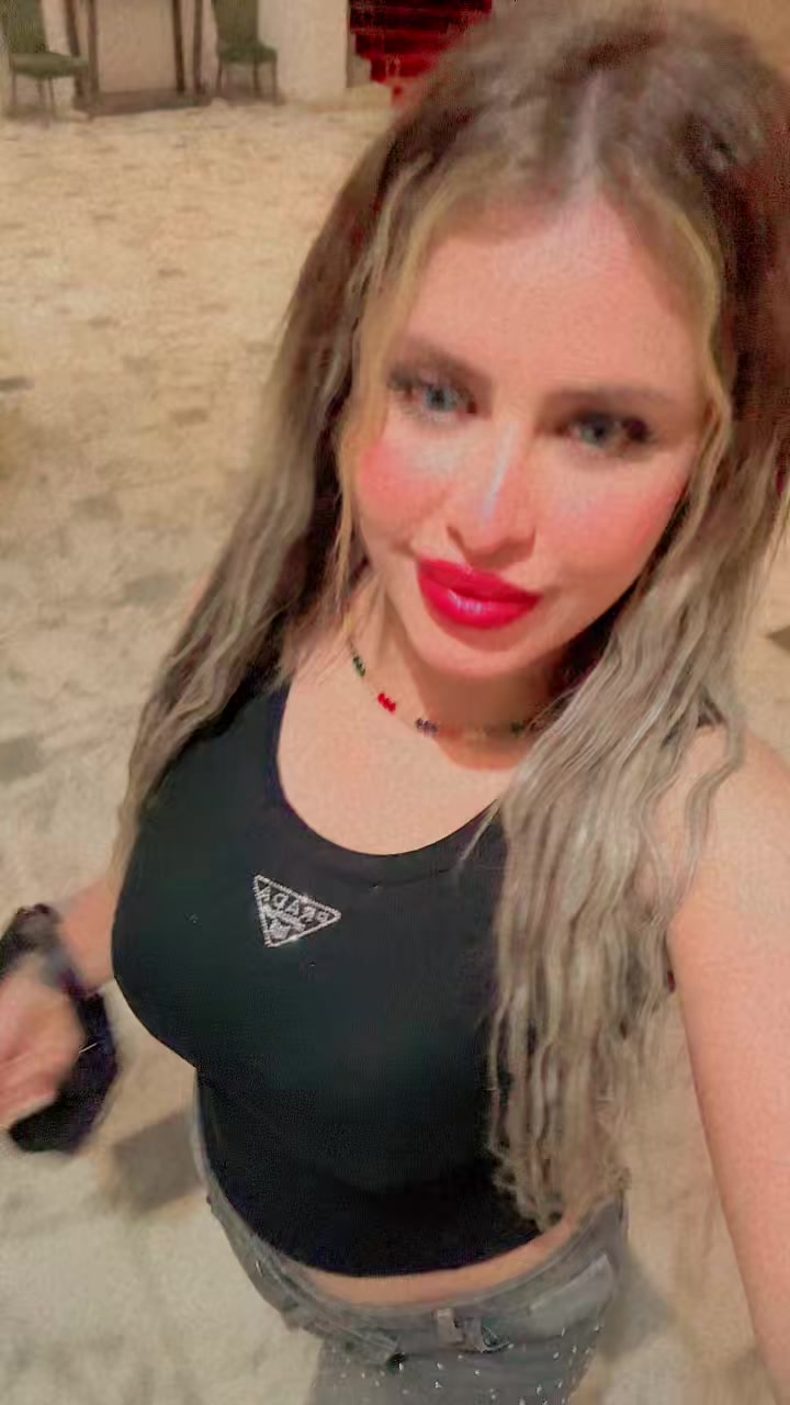 @مغروره ✌️🤭