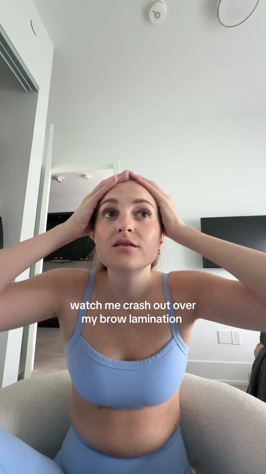 @dumbblondediary