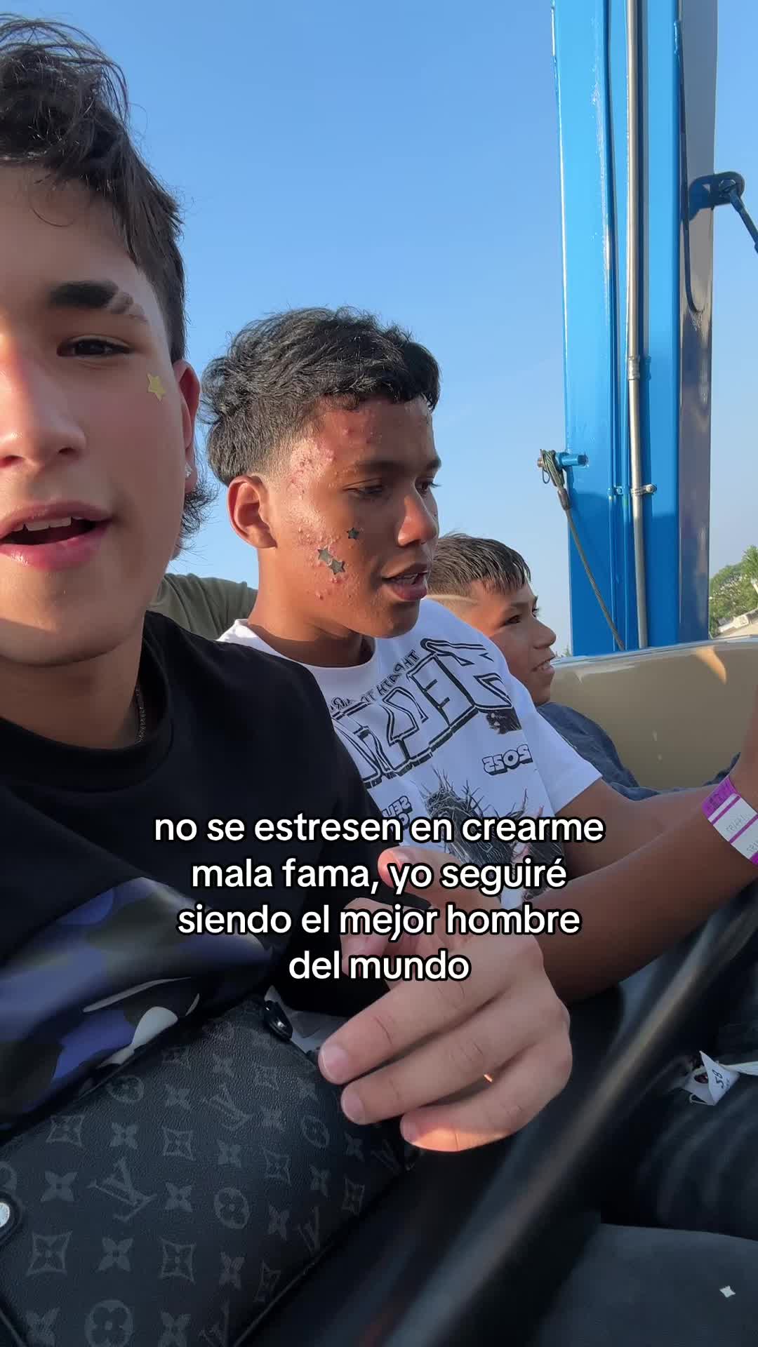 @Pollito oficial🐣