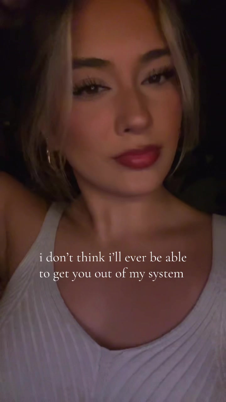 @whotfisadrianna