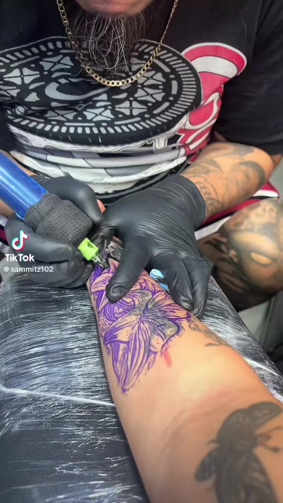 @JOVA RIOS CUSTOM TATTOOS