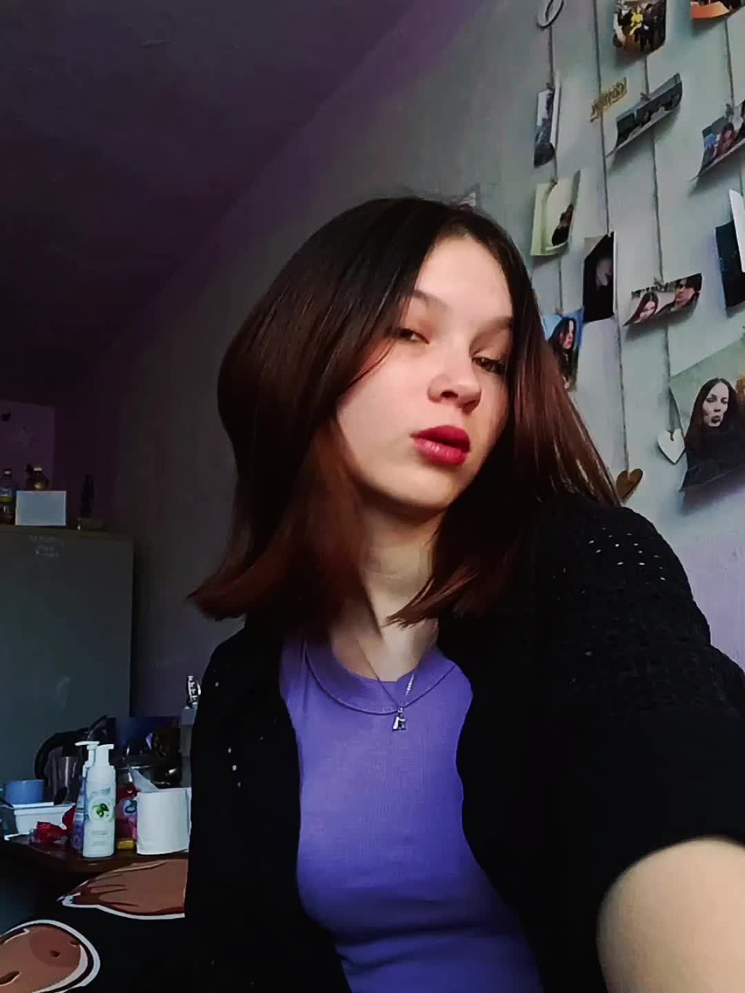 @Анютик