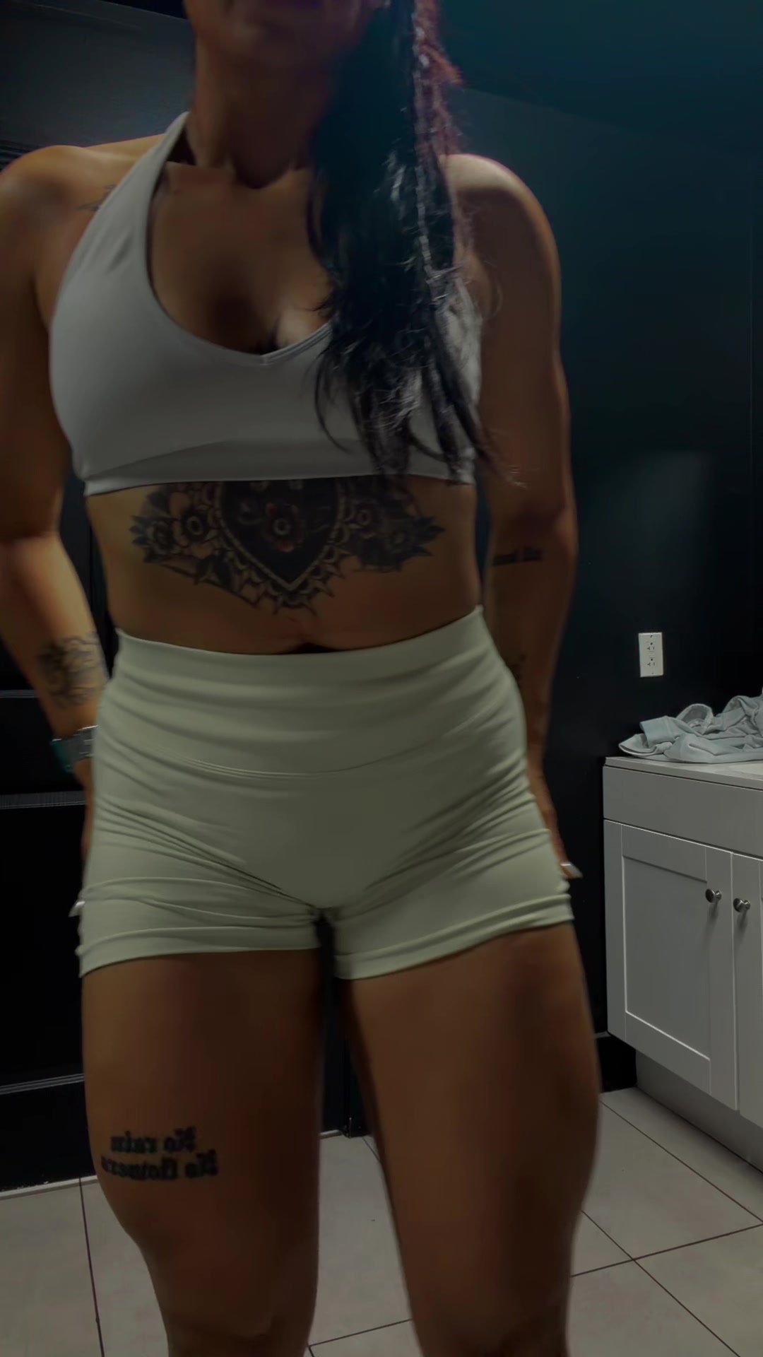 @Muscle_Mom
