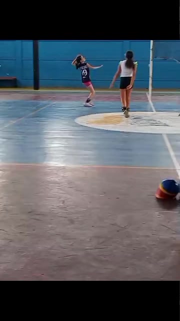 @Maria Pernia
