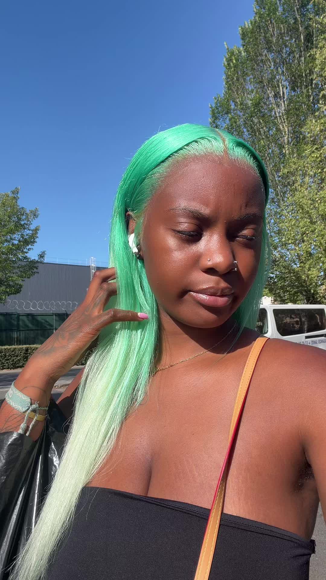 @64’🦋