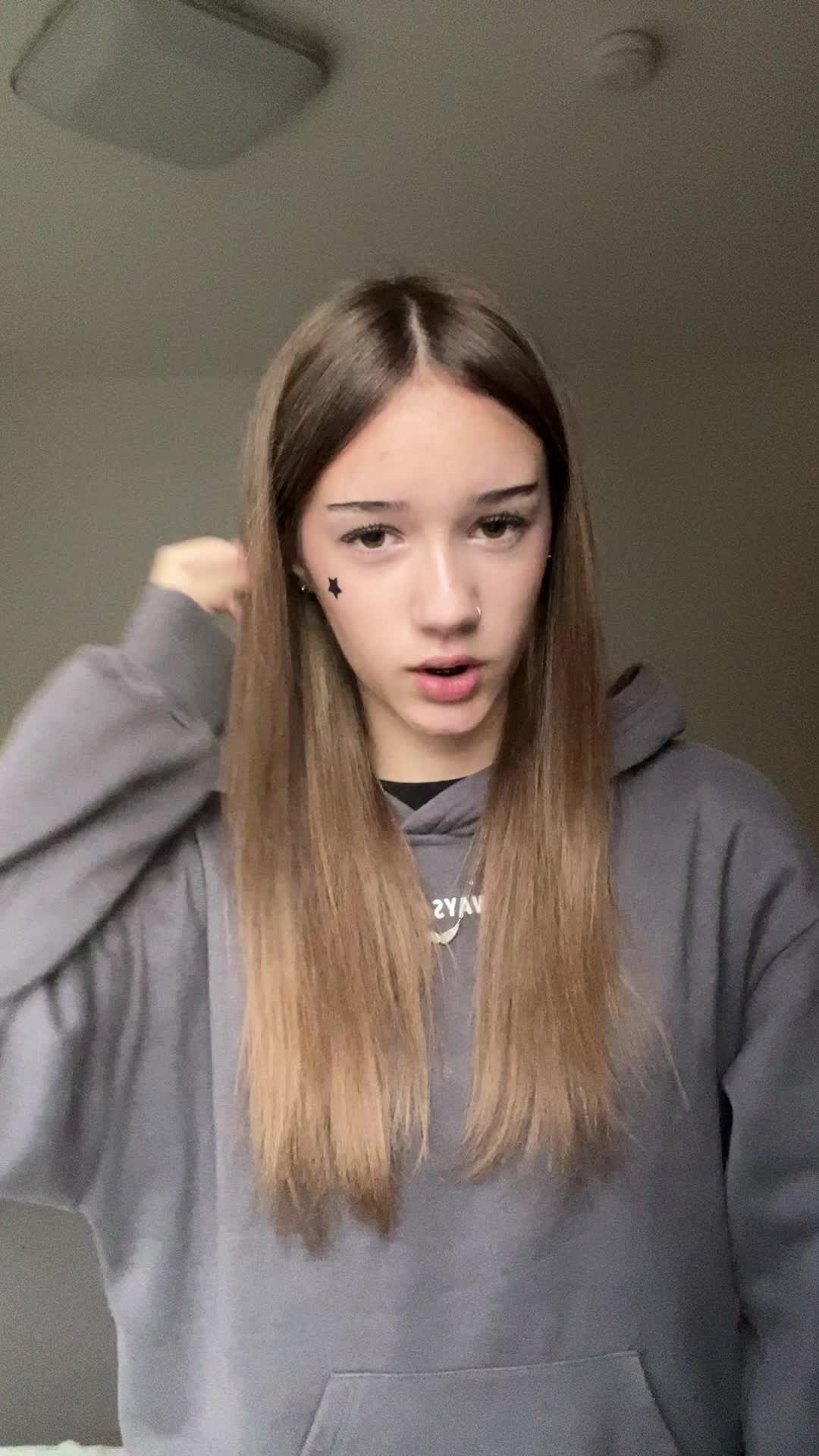 @машка
