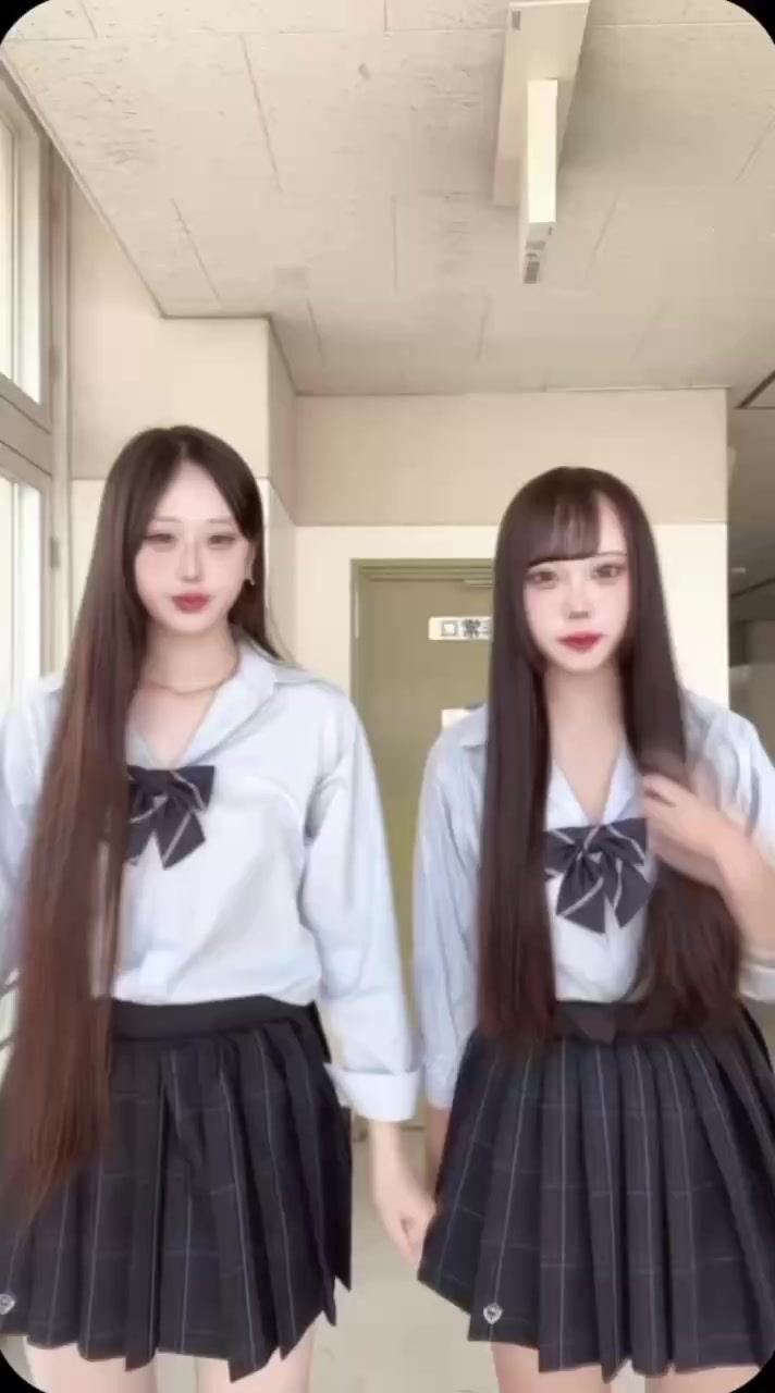 @えいな