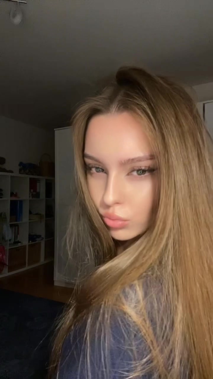 @Ⲁѣшⲁ☕️