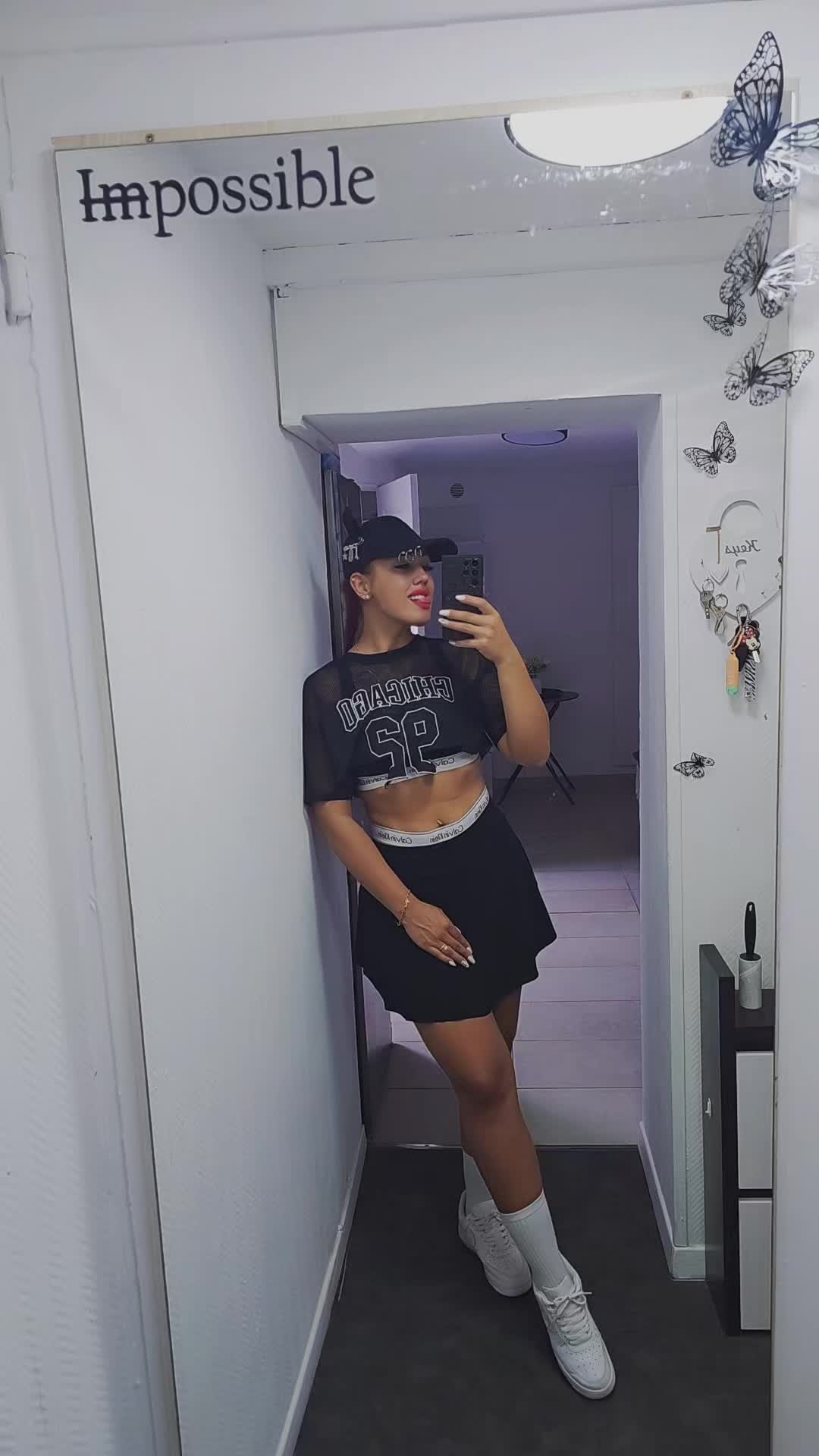 @Adriana