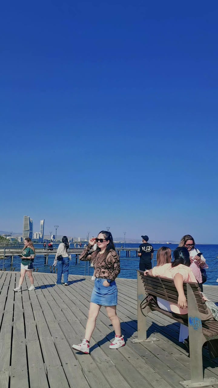 @GeetaGrg..🦋🍁