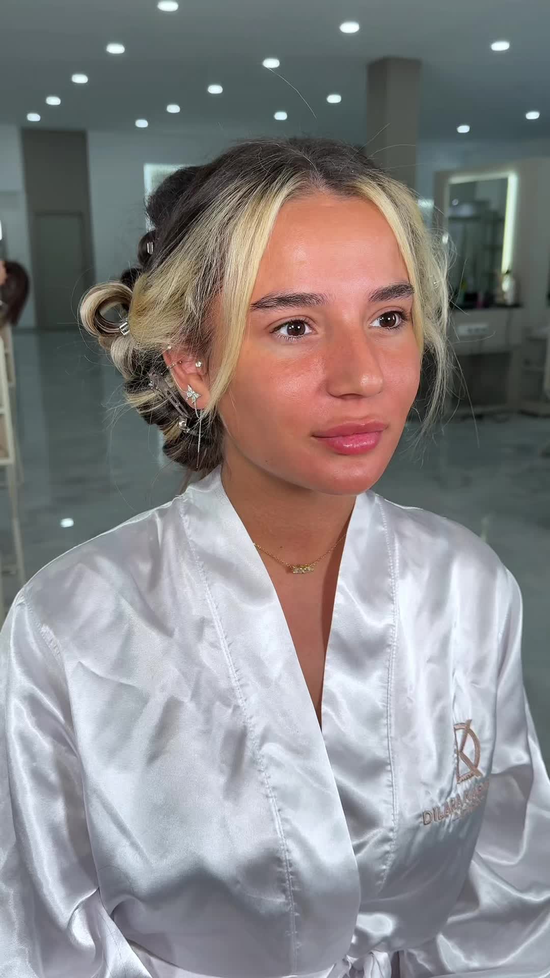 @Dilarakarabiyik