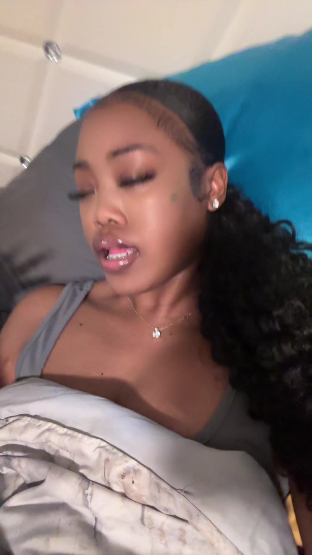 @yourpinkpillow