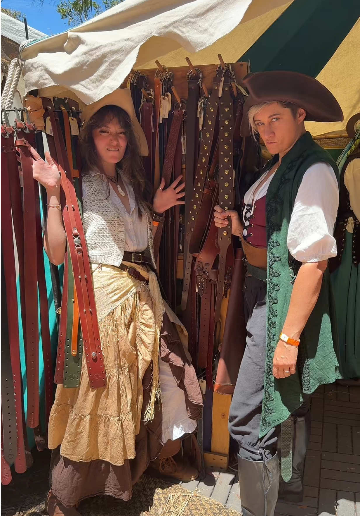 @GrommetsLeathercraft