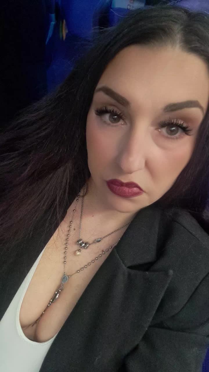 @Elvira Auriemma