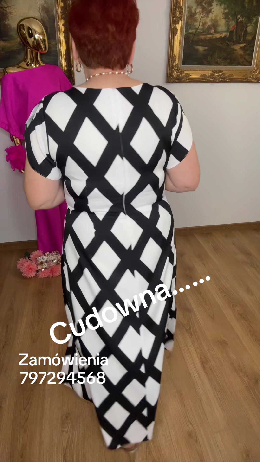 @BarrbarraFashion