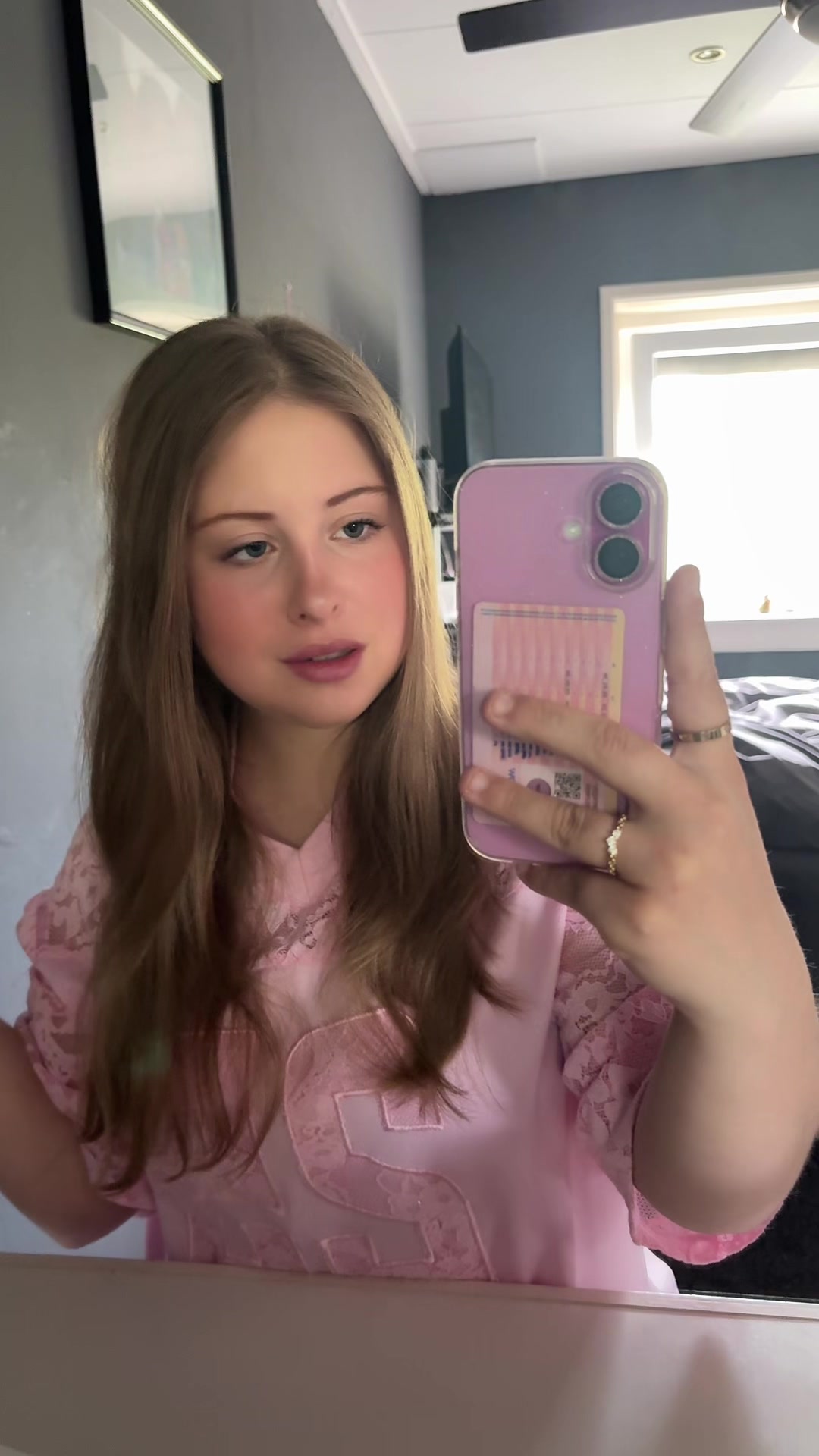 @Caitlin_0344