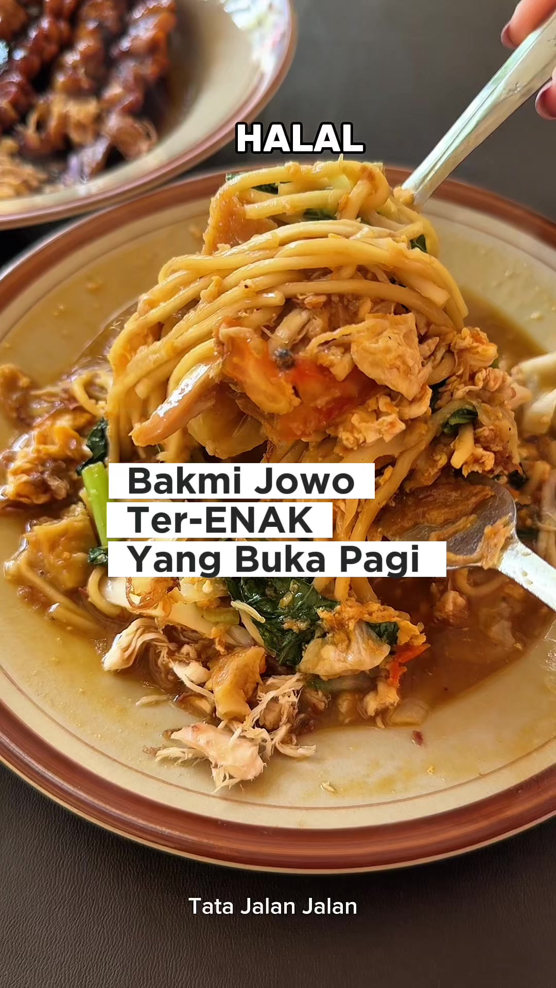 @Tata Jalan Jalan