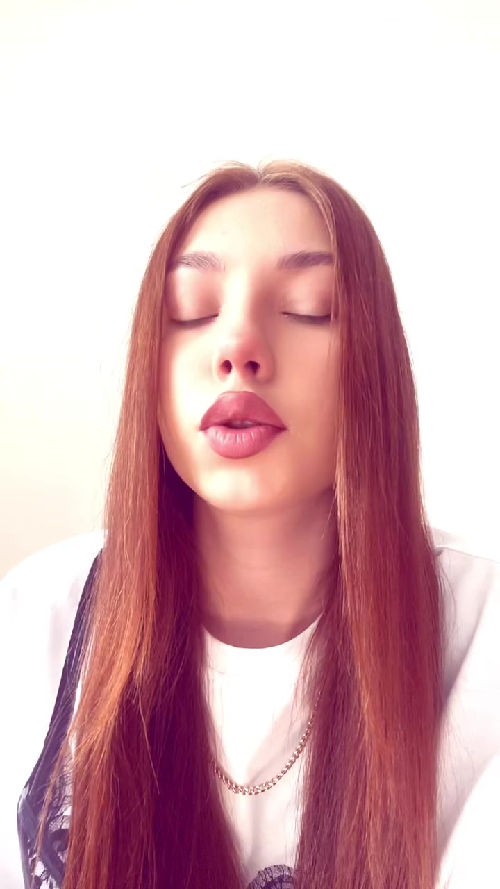 @Яна🎀