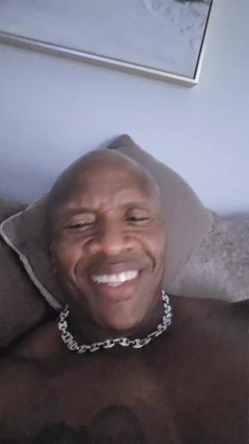 @Bigback