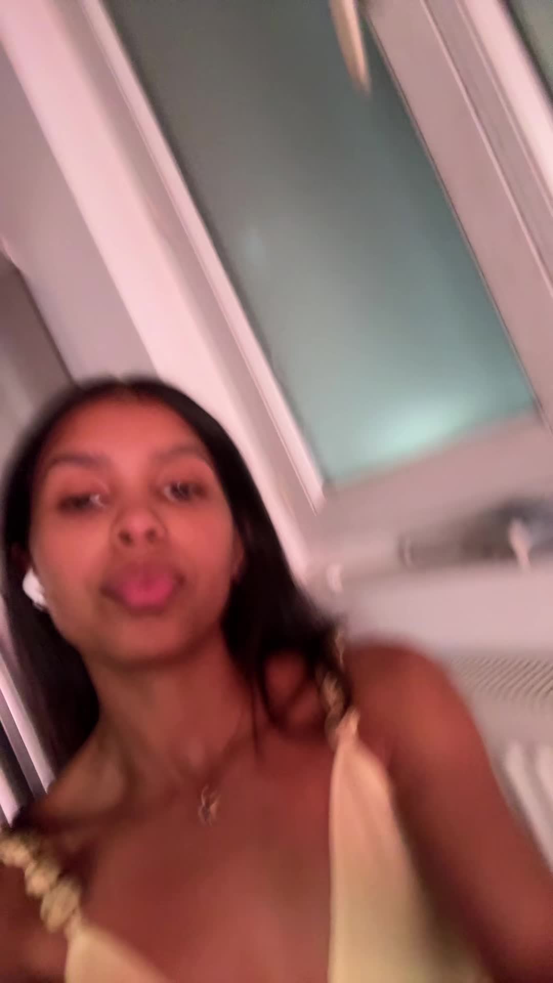 @Sa