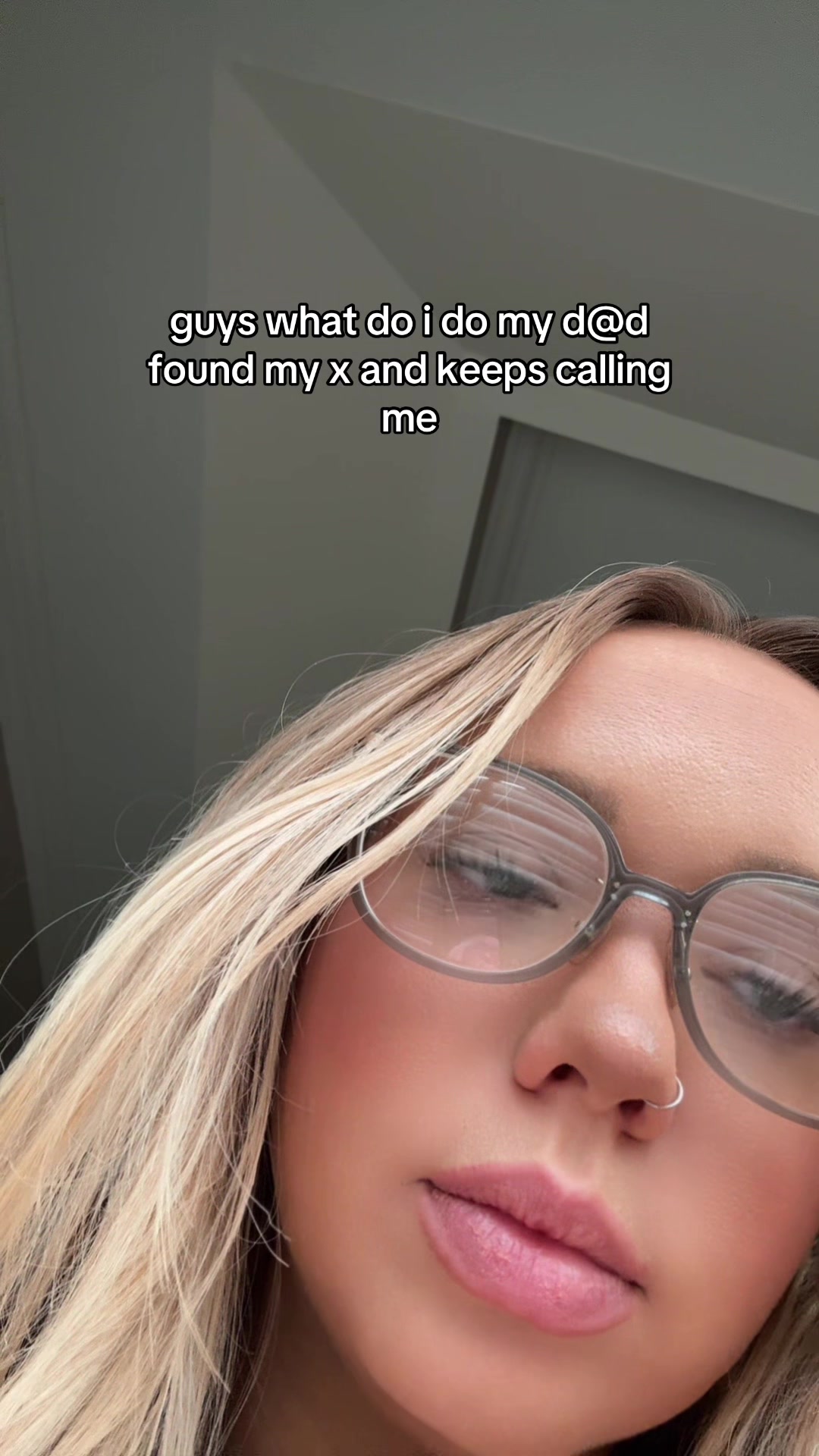 @d