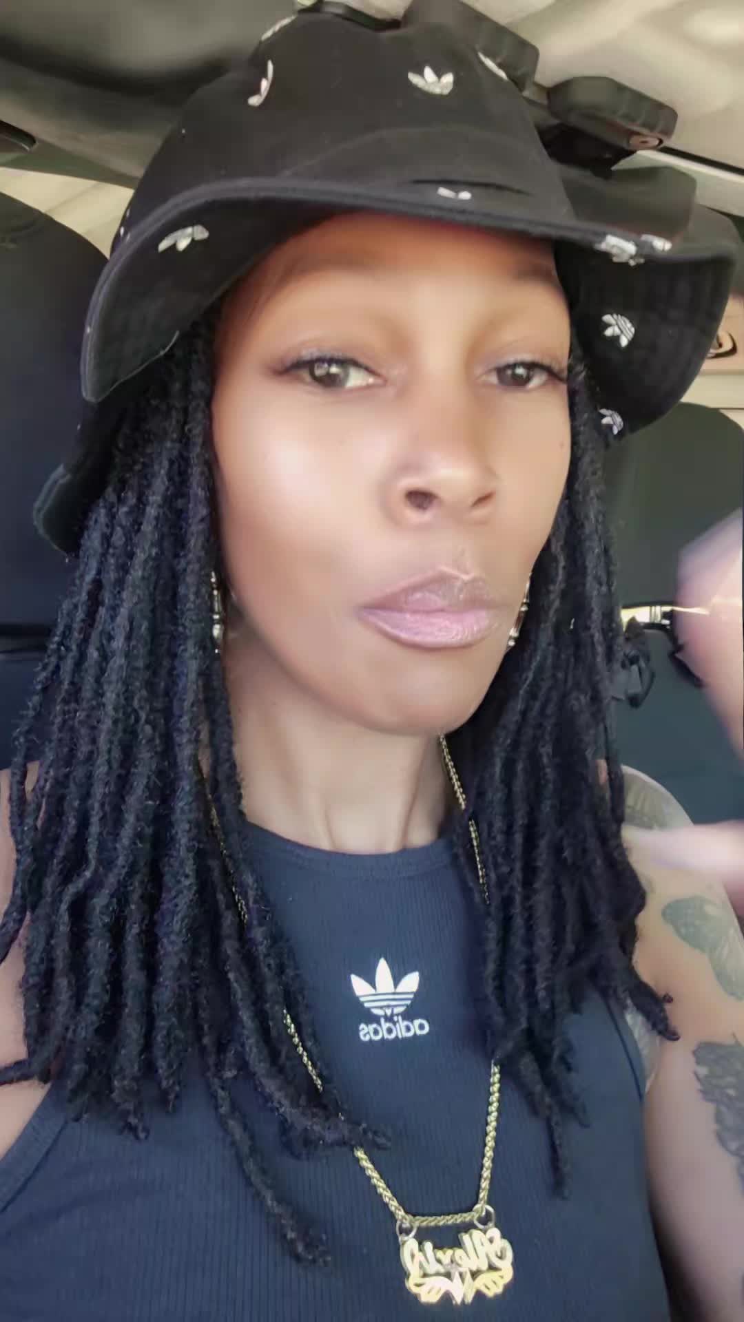 @PettyBetty
