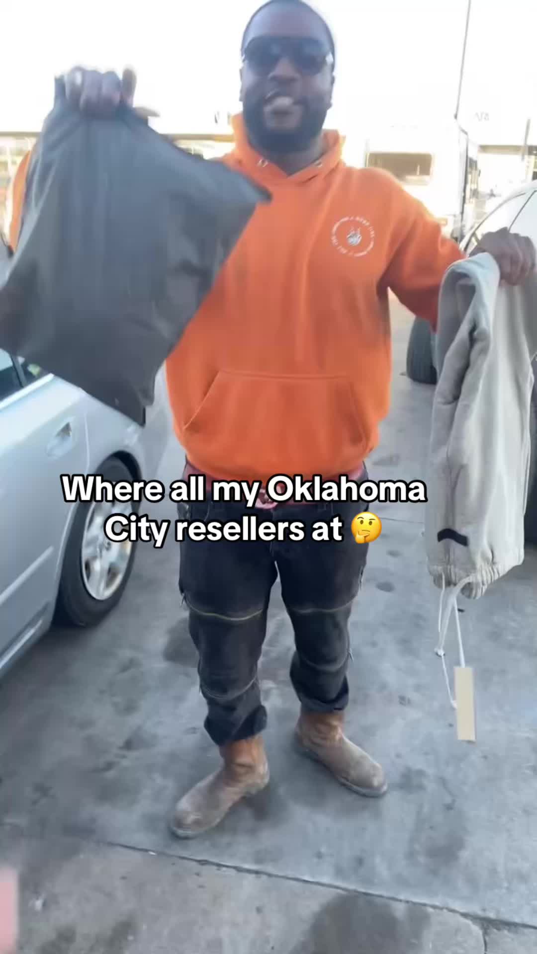 @TonysDesignerCloset