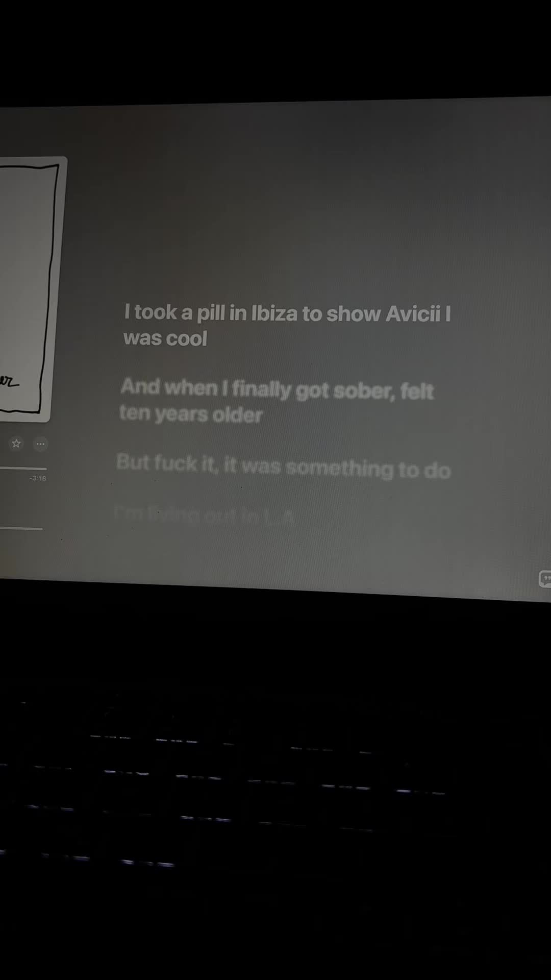 @🎧