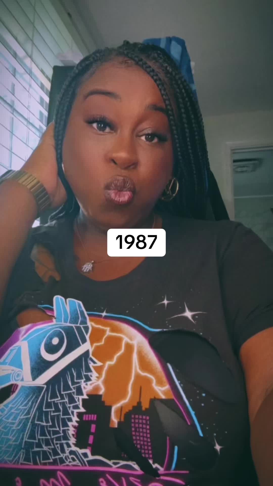 @AmomentWithDanni