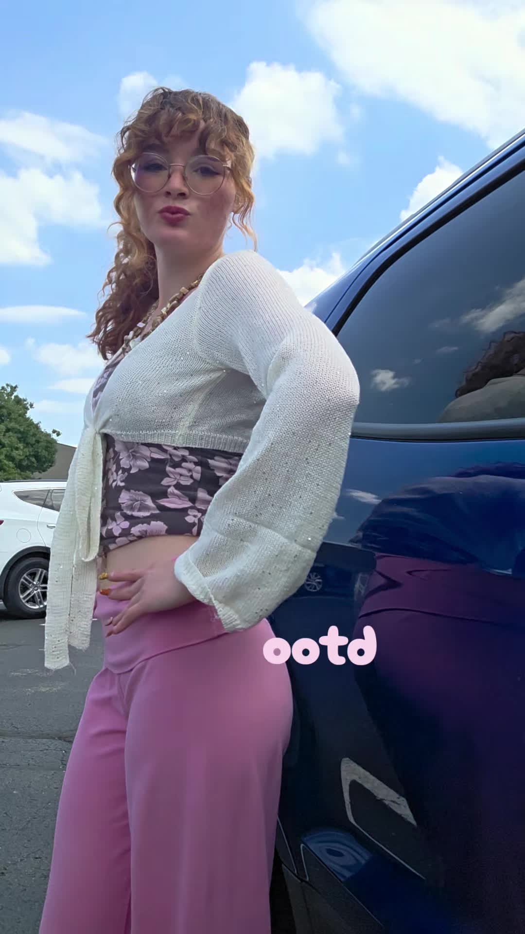 @lily