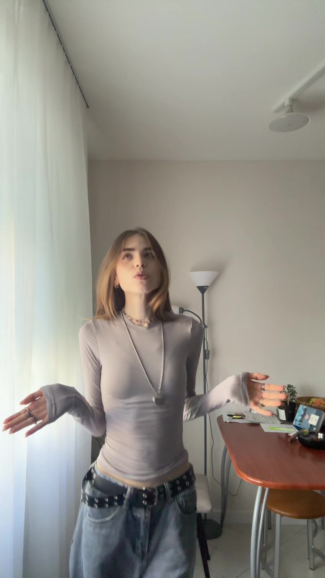 @lolа