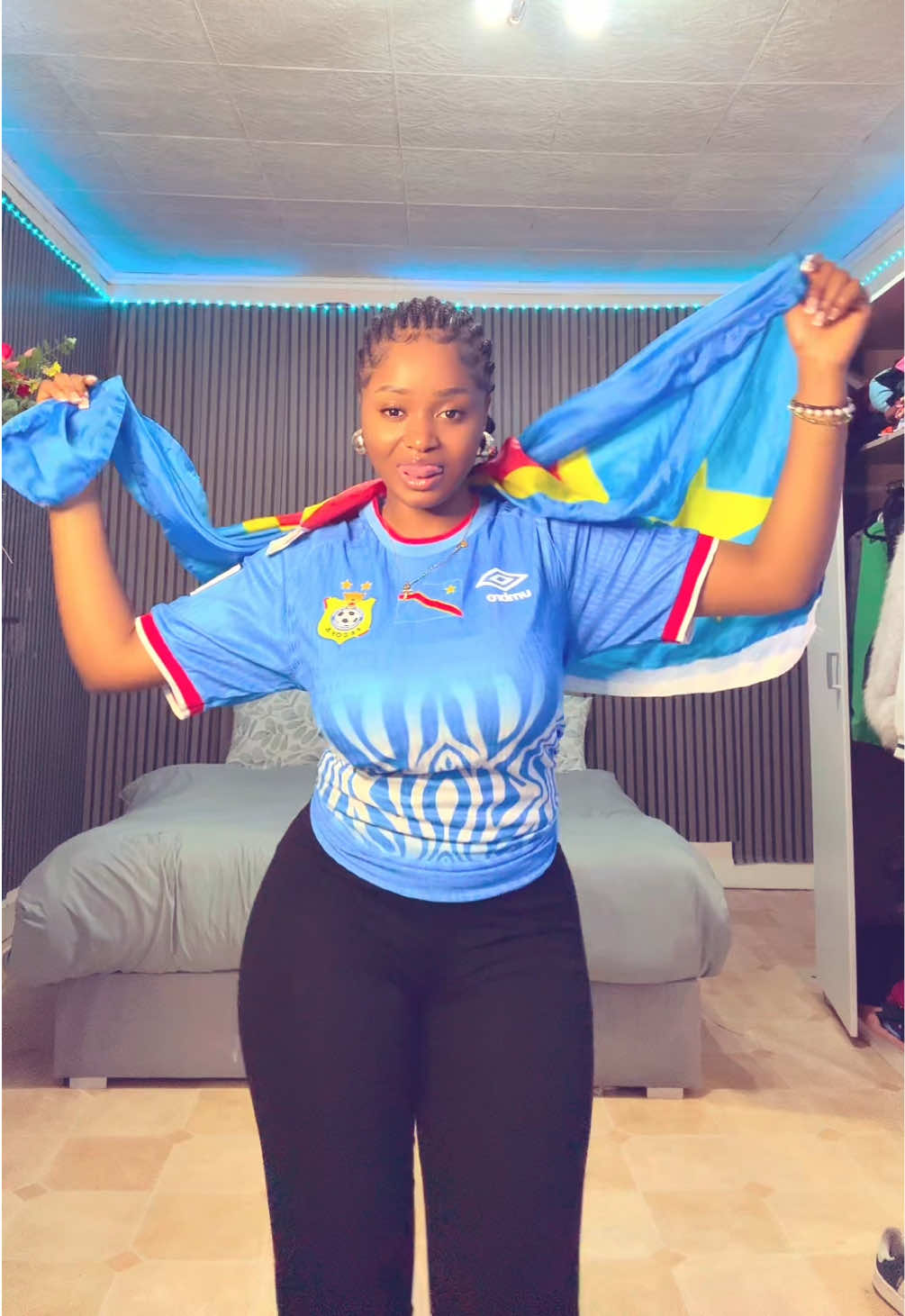 @Lomas🇨🇩❤️