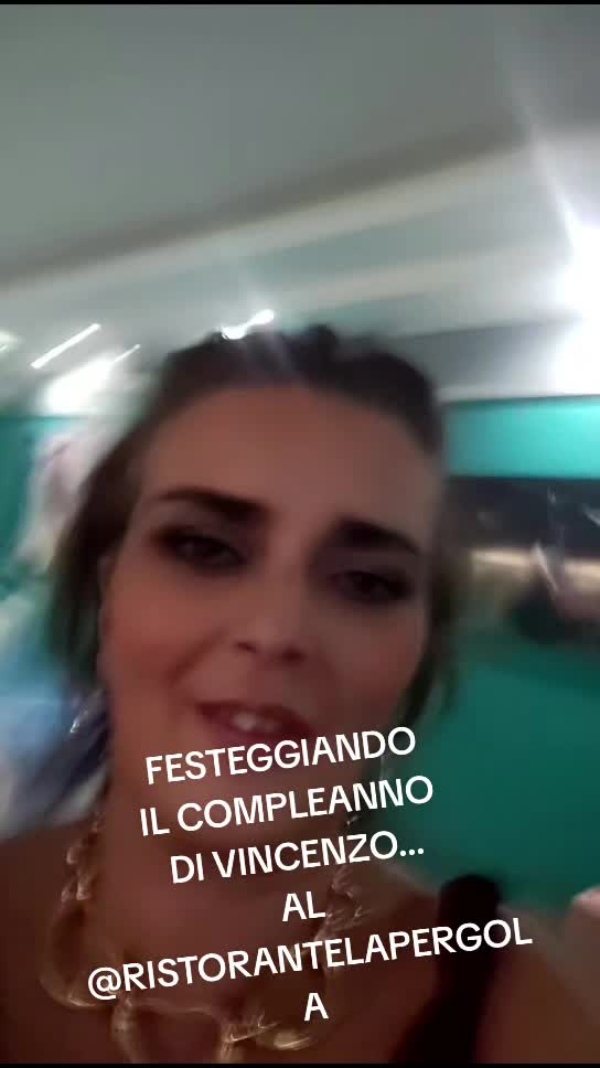 @Lucia Crispino Profi