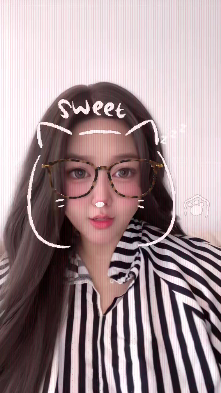 @IG: Hunnychacha🧸